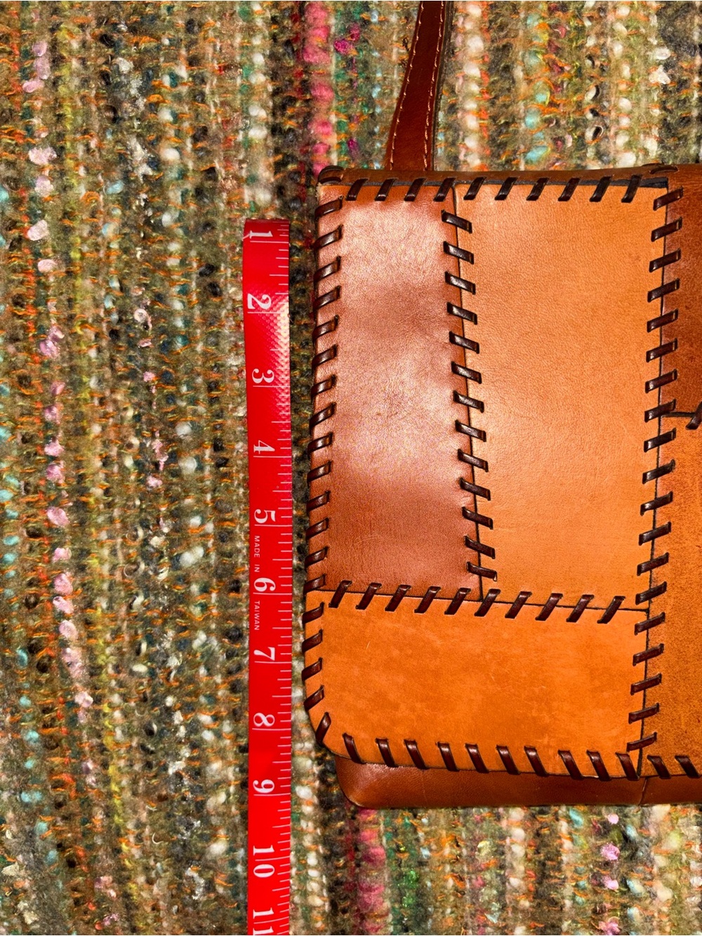 Patricia Nash - Stitched Leather Crossbody Bag - Picture 7 of 8